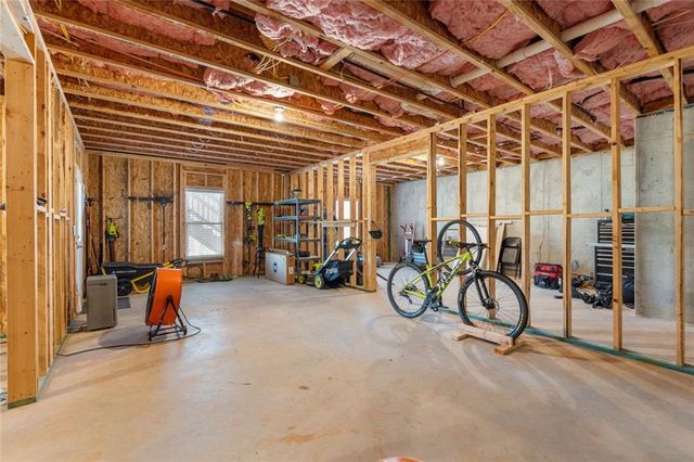 1381 Kings Park Drive, Kennesaw, GA 30152