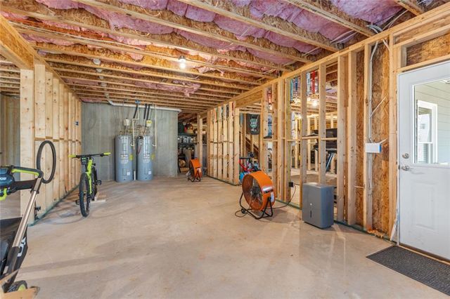 1381 Kings Park Drive, Kennesaw, GA 30152