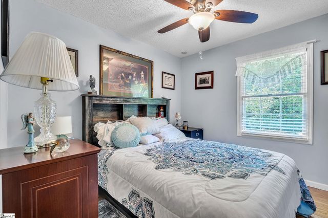 4 Merry Dale Lane, Greenville, SC 29617