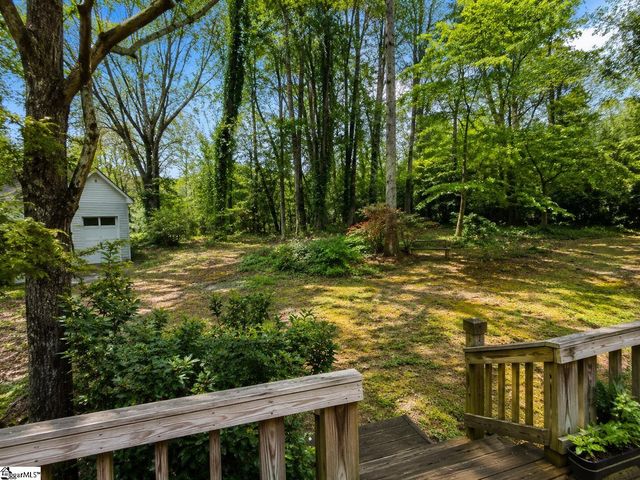 4 Merry Dale Lane, Greenville, SC 29617