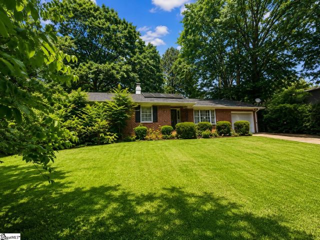 4 Merry Dale Lane, Greenville, SC 29617