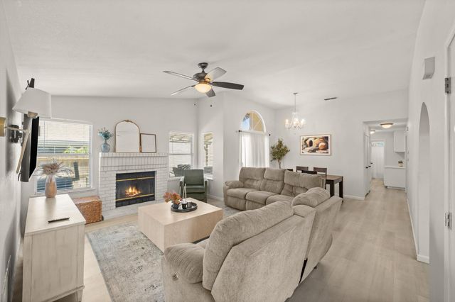 9123 Colonsay Way, Sacramento, CA 95829