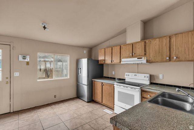 2988 S 8950 W, Magna, UT 84044