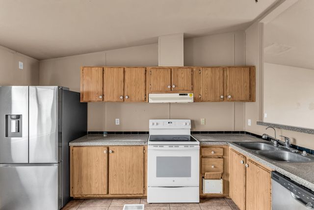 2988 S 8950 W, Magna, UT 84044