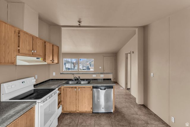2988 S 8950 W, Magna, UT 84044