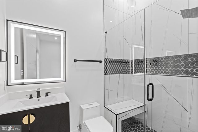 4609 WILLOW RUN DR, Annandale, VA 22003