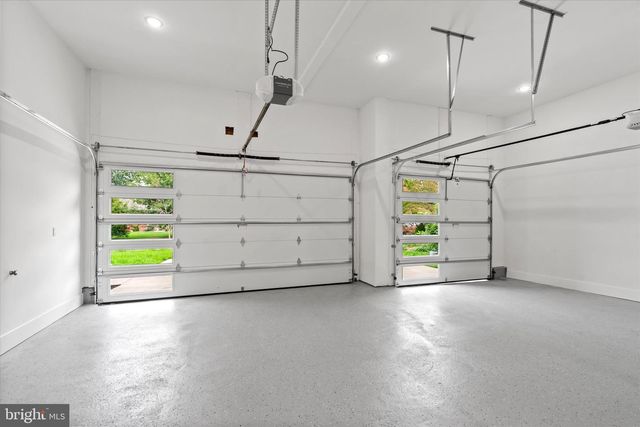 4609 WILLOW RUN DR, Annandale, VA 22003