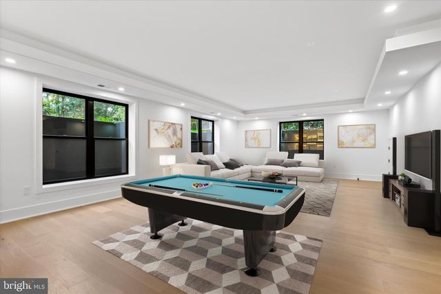 4609 WILLOW RUN DR, Annandale, VA 22003