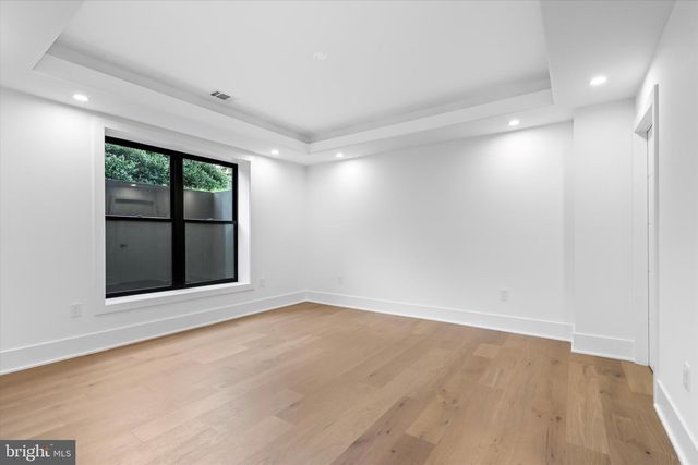 4609 WILLOW RUN DR, Annandale, VA 22003