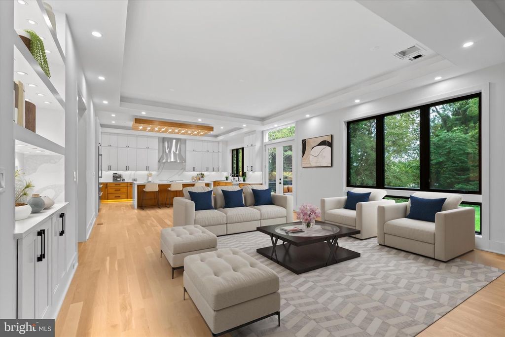 4609 WILLOW RUN DR, Annandale, VA 22003