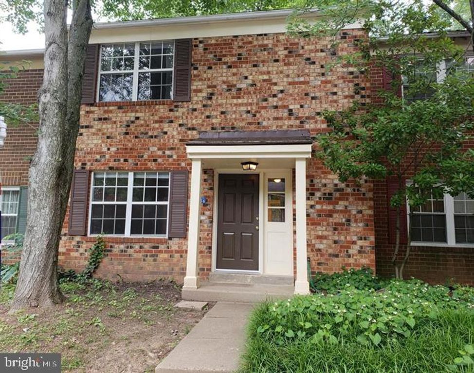 2256 GUNSMITH SQ, Reston, VA 20191