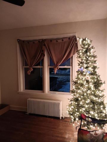 939 College AVENUE, Racine, WI 53403