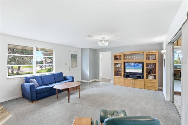 425 DRIFTWOOD ROAD, Venice, FL 34293