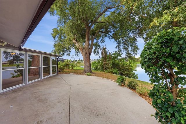 425 DRIFTWOOD ROAD, Venice, FL 34293