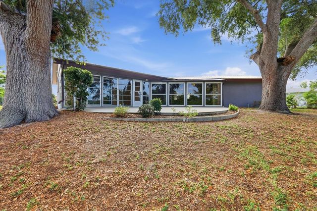 425 DRIFTWOOD ROAD, Venice, FL 34293