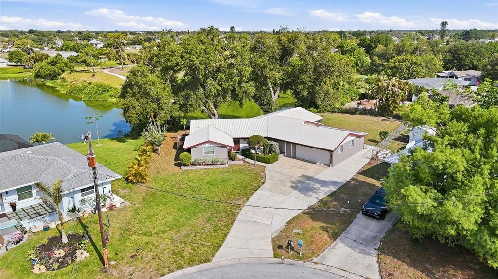 425 DRIFTWOOD ROAD, Venice, FL 34293