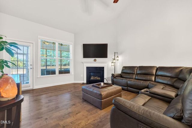 112 Radcliffe Court, Clayton, NC 27527