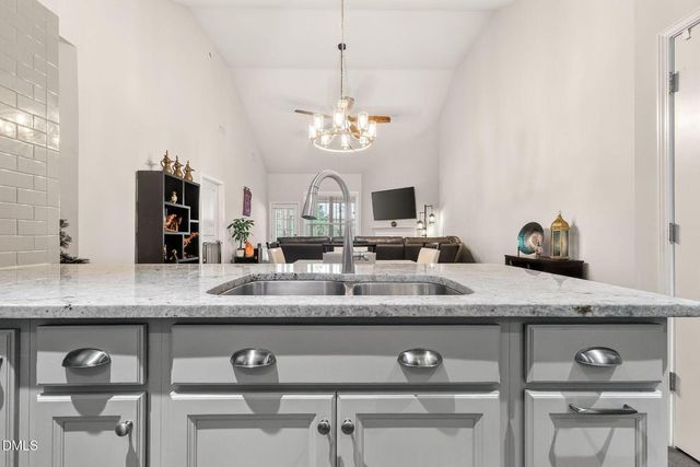 112 Radcliffe Court, Clayton, NC 27527