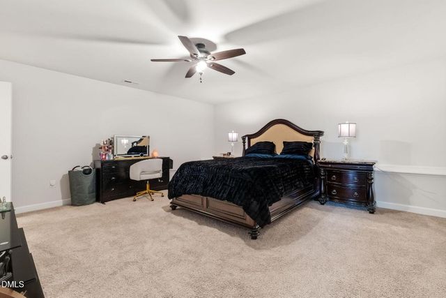 112 Radcliffe Court, Clayton, NC 27527