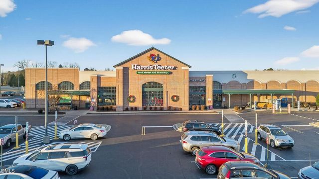 112 Radcliffe Court, Clayton, NC 27527