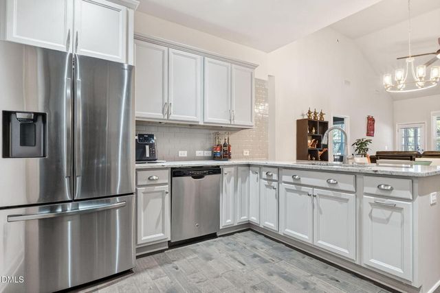 112 Radcliffe Court, Clayton, NC 27527