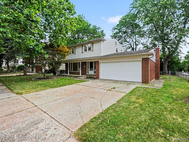 15562 Levan Road, Livonia, MI 48154