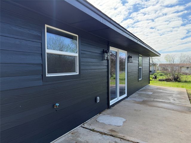 11827 Fm 1392, Terrell, TX 75160
