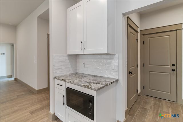 19 Summertime Circle, Wimberley, TX 78676