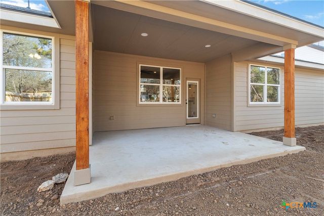 19 Summertime Circle, Wimberley, TX 78676