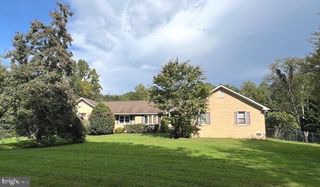 6115 CLIFTON RD, Clifton, VA 20124