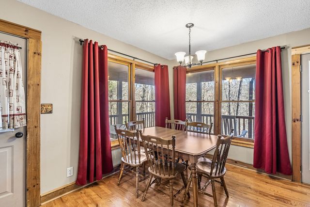 95 Laurel Cove Terrace, Murphy, NC 28906