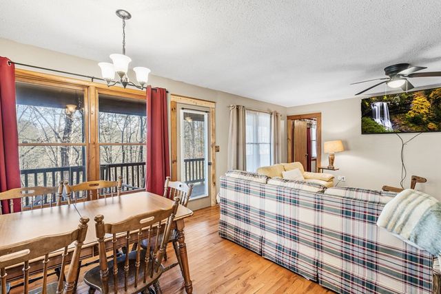95 Laurel Cove Terrace, Murphy, NC 28906