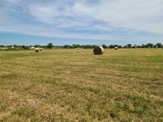 3165 W 370 Road, Adair, OK 74330