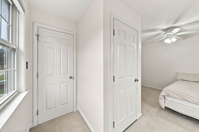 80 Grove St, Hopkinton, MA 01748