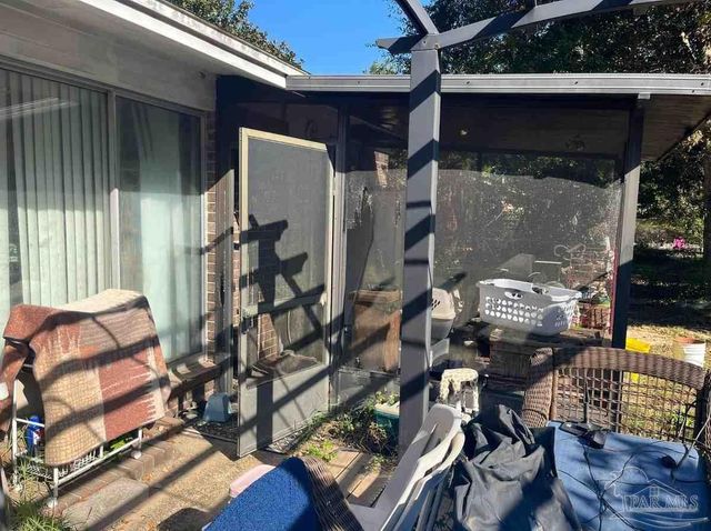 5633 Collinswood Dr, Milton, FL 32583