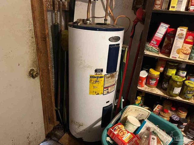 5633 Collinswood Dr, Milton, FL 32583