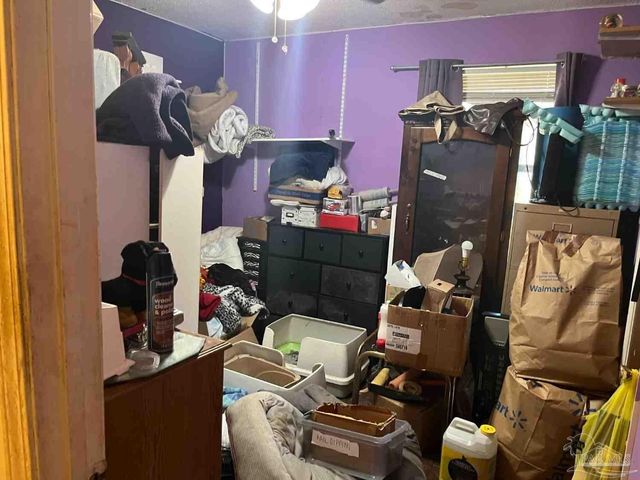 5633 Collinswood Dr, Milton, FL 32583