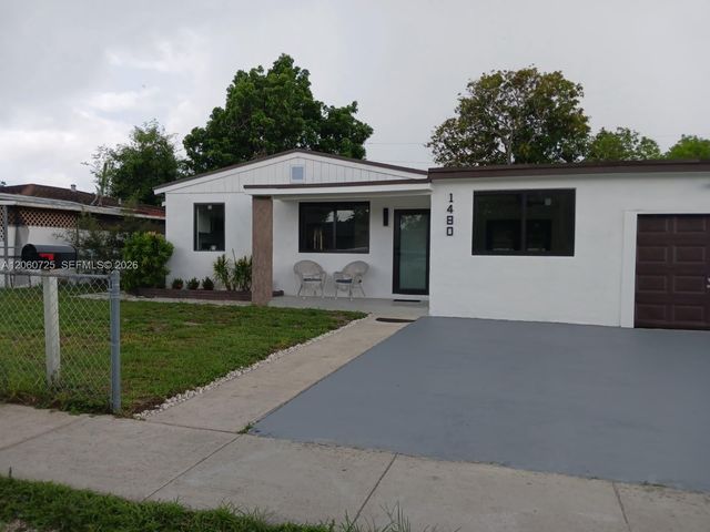 1480 NE 157th St, North Miami Beach, FL 33162