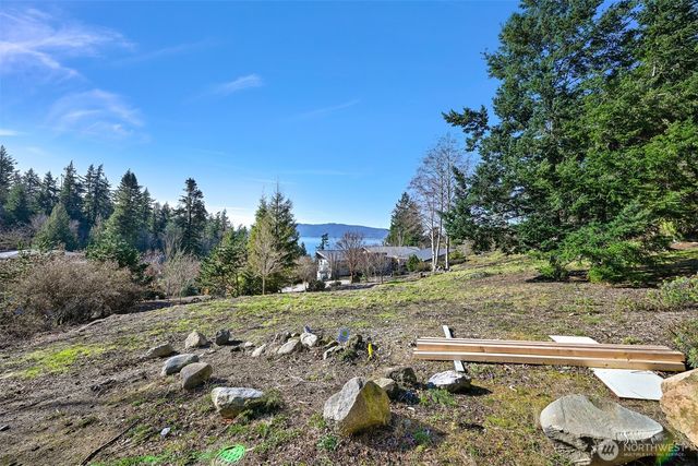 405 Arbutus Place, Bellingham, WA 98225