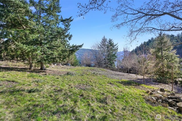 405 Arbutus Place, Bellingham, WA 98225