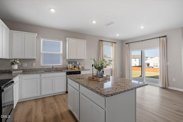 1613 Arapahoe Ridge Drive, Raleigh, NC 27604