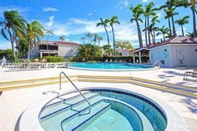 20330 NE 3rd Court 9, Miami, FL 33179