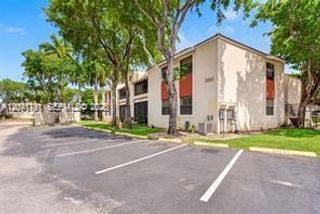20330 NE 3rd Court 9, Miami, FL 33179