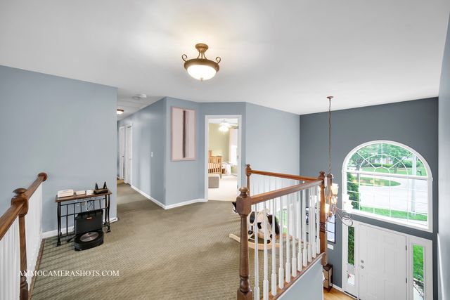 4 Dryden Court, Algonquin, IL 60102
