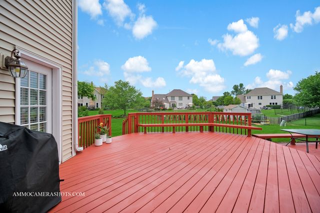 4 Dryden Court, Algonquin, IL 60102