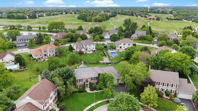 4 Dryden Court, Algonquin, IL 60102