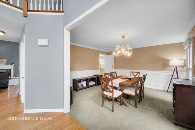4 Dryden Court, Algonquin, IL 60102