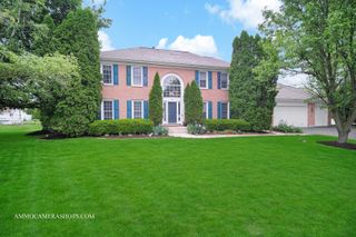 4 Dryden Court, Algonquin, IL 60102