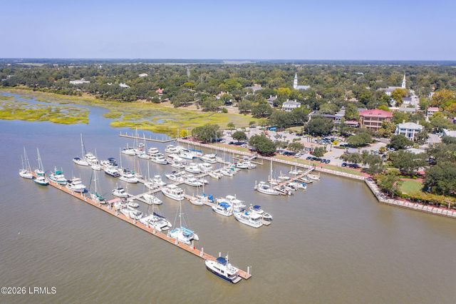 402 Wilmington Street, Beaufort, SC 29902