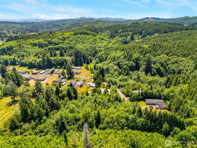 621 Ostman Road, Raymond, WA 98577